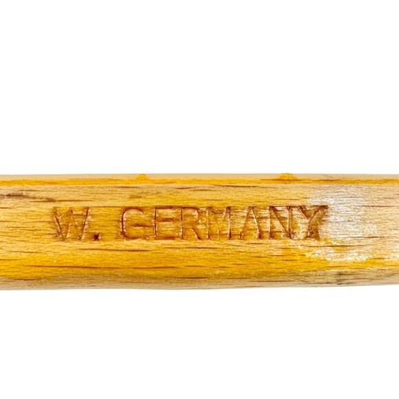 Set Of 6 Vintage Wooden Clothes Hangers With Metal Hooks Made In W. Germany - Picture 3 of 3